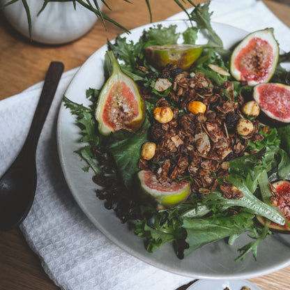 Cacao nib & Hazelnut granola