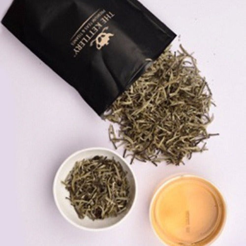 NEW Silver Sparkle White Tea