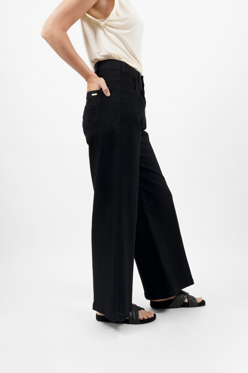 Los Angeles- High raise wide leg jeans- Celeste